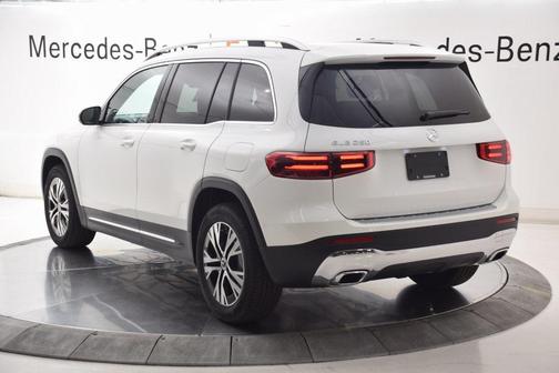 2026 Mercedes-Benz GLB 250 Base