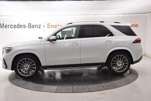 Moonlight Whit 2026 Mercedes-Benz GLE 450 4MATIC