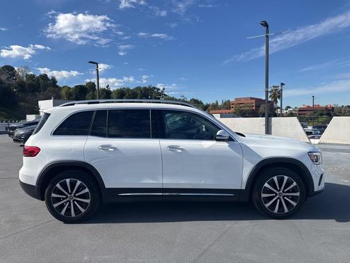 2022 Mercedes-Benz GLB 250 Base