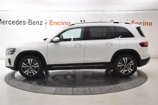 Polar White 2026 Mercedes-Benz GLB 250 Base