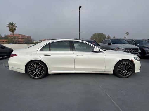 2022 Mercedes-Benz S-Class 4MATIC