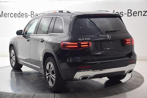 2026 Mercedes-Benz GLB 250 Base