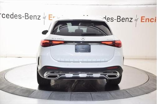 2025 Mercedes-Benz GLC 350e Base