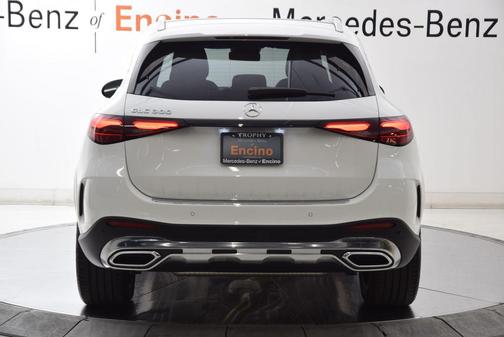 Polar White 2026 Mercedes-Benz GLC 300 Base