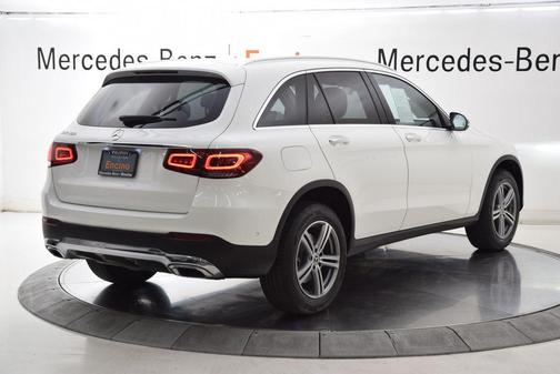 Polar White 2022 Mercedes-Benz GLC 300 Base