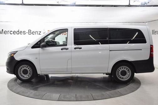 2023 Mercedes-Benz Metris Base