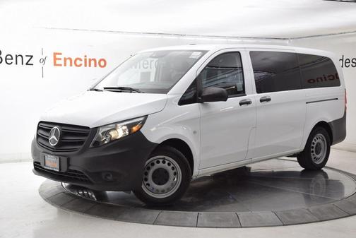 2023 Mercedes-Benz Metris Base