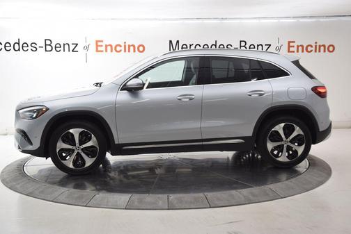 Cirrus Silver Metallic 2026 Mercedes-Benz GLA 250 4MATIC