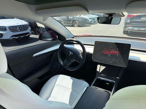 Red Multi-Coat 2022 Tesla Model 3 Standard Range