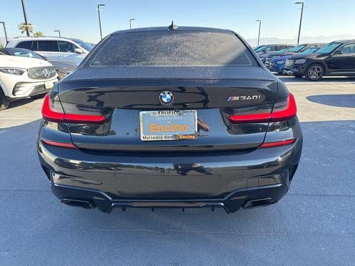 Black Sapphire Metallic 2021 BMW M340 M340i