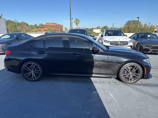 Black Sapphire Metallic 2021 BMW M340 M340i