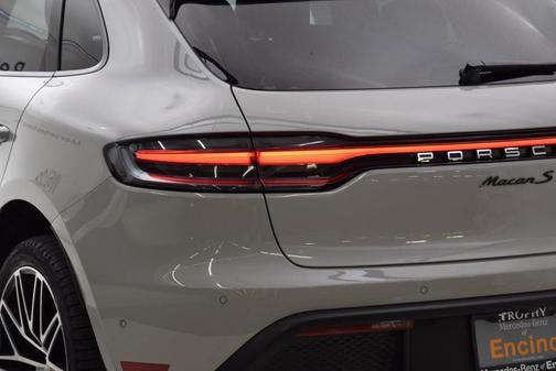 2023 Porsche Macan S