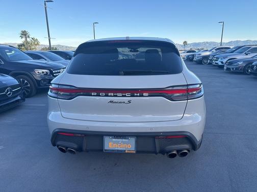 2023 Porsche Macan S