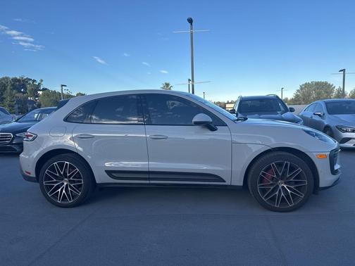 2023 Porsche Macan S