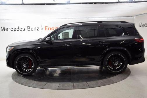 Obsidian Black Metallic 2026 Mercedes-Benz AMG GLS 63 Base