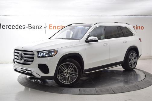 Polar White 2026 Mercedes-Benz GLS 450 4MATIC