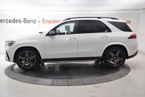 Polar White 2025 Mercedes-Benz GLE 450 4MATIC