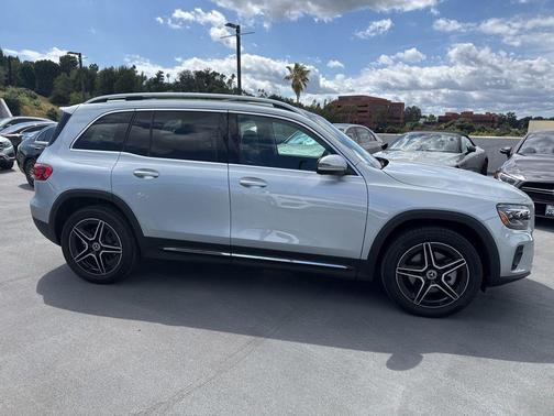 2026 Mercedes-Benz GLB 250 Base