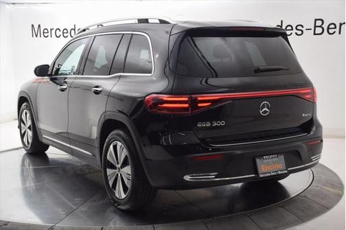 2024 Mercedes-Benz EQB 300 4MATIC