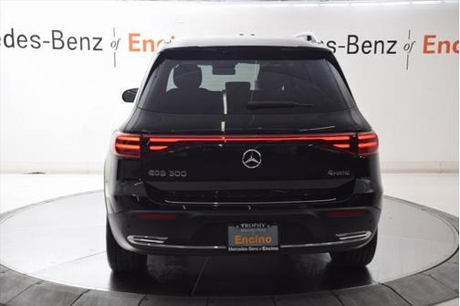 2024 Mercedes-Benz EQB 300 4MATIC