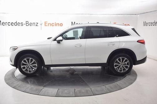 2025 Mercedes-Benz GLC 300 Base