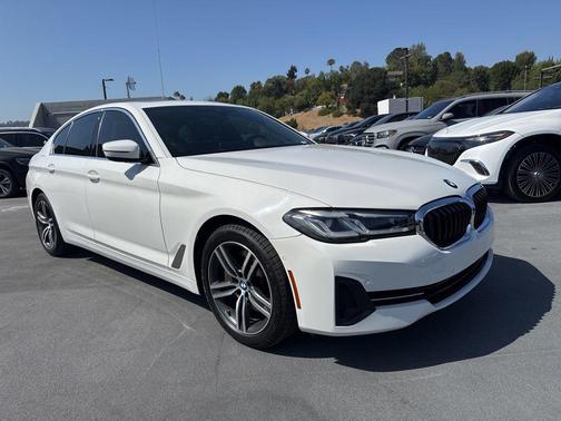 Alpine White 2021 BMW 530e Base