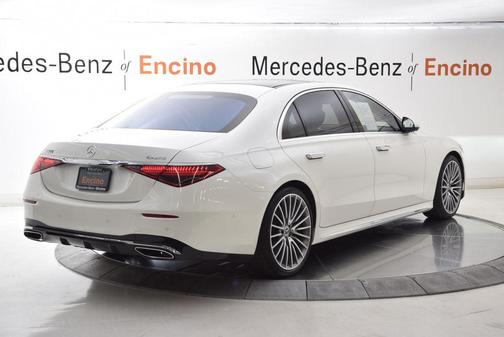 MANUFAKTUR Diamond White 2022 Mercedes-Benz S-Class 4MATIC