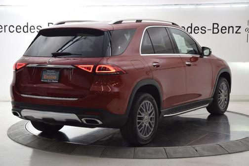 MANUFAKTUR Cardinal Red Metallic 2022 Mercedes-Benz GLE 350 Base