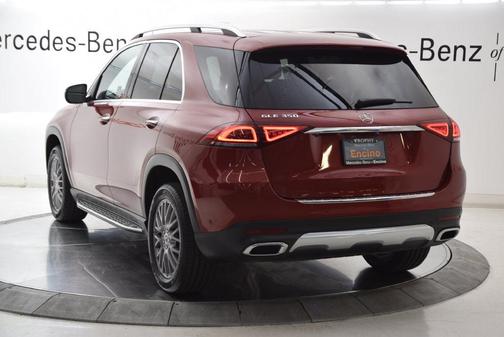 MANUFAKTUR Cardinal Red Metallic 2022 Mercedes-Benz GLE 350 Base