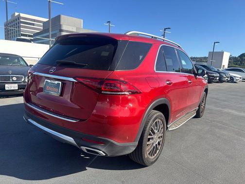MANUFAKTUR Cardinal Red Metallic 2022 Mercedes-Benz GLE 350 Base