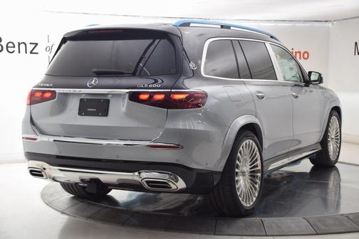 2026 Mercedes-Benz Maybach GLS 600 4MATIC