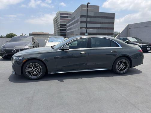 MANUFAKTUR Silicon Gray 2026 Mercedes-Benz S-Class S 580e 4MATIC