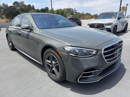 MANUFAKTUR Silicon Gray 2026 Mercedes-Benz S-Class S 580e 4MATIC