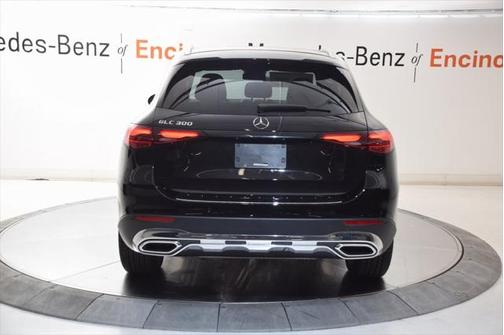 2025 Mercedes-Benz GLC 300 Base