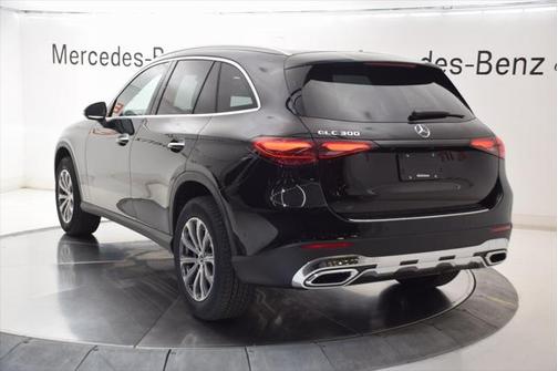 2025 Mercedes-Benz GLC 300 Base