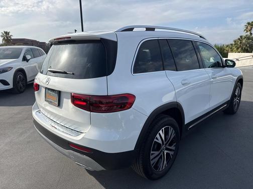 2026 Mercedes-Benz GLB 250 Base