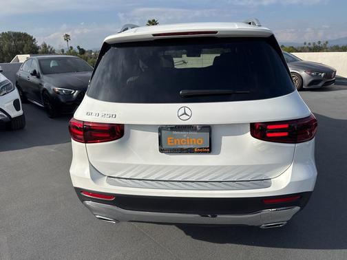 2026 Mercedes-Benz GLB 250 Base