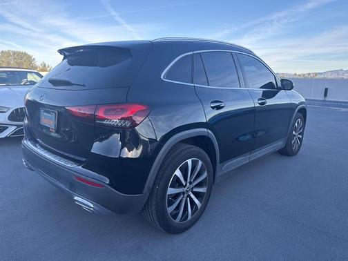 2023 Mercedes-Benz GLA 250 Base