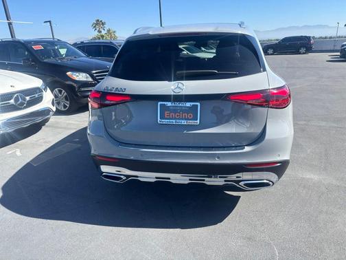 MANUFAKTUR Alpine Grey 2026 Mercedes-Benz GLC 300 Base