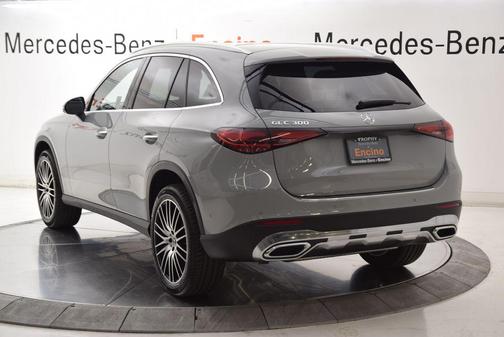 MANUFAKTUR Alpine Grey 2026 Mercedes-Benz GLC 300 Base