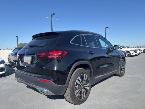 2026 Mercedes-Benz GLA 250 4MATIC