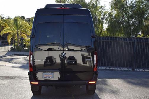 Obsidian Black Metallic 2023 Mercedes-Benz Sprinter 2500 Standard Roof