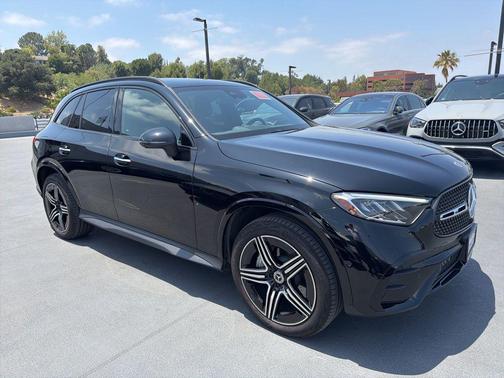 Black 2023 Mercedes-Benz GLC 300 4MATIC