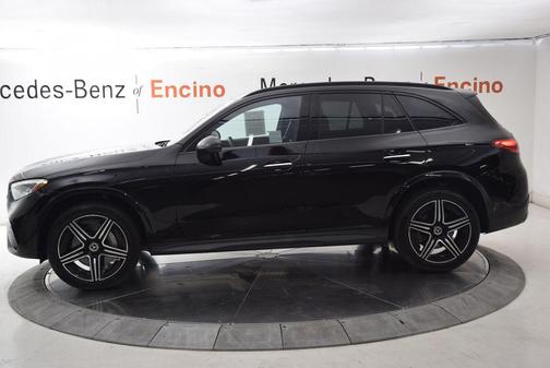Black 2023 Mercedes-Benz GLC 300 4MATIC