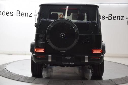 Deep Green 2027 Mercedes-Benz G-Class G 580e