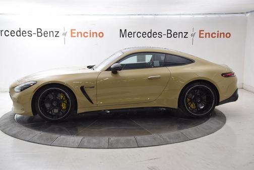 MANUFAKTUR paint MANUFAKTUR desert sand non-metallic 2025 Mercedes-Benz AMG GT 55 Base