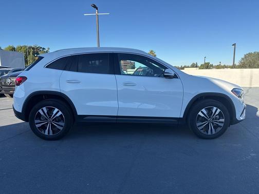 2025 Mercedes-Benz GLA 250 4MATIC