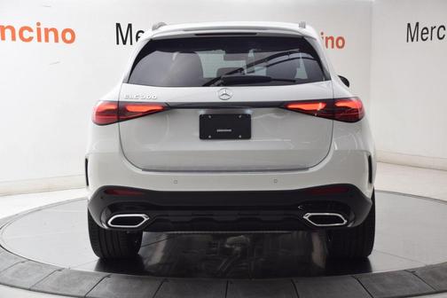 2026 Mercedes-Benz GLC 300 Base