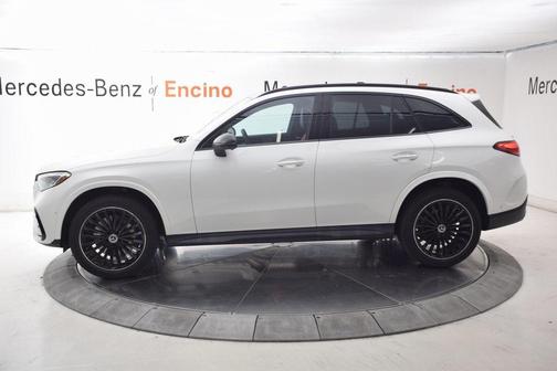 2026 Mercedes-Benz GLC 300 Base