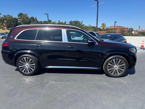 Obsidian Black 2024 Mercedes-Benz Maybach GLS 600 4MATIC